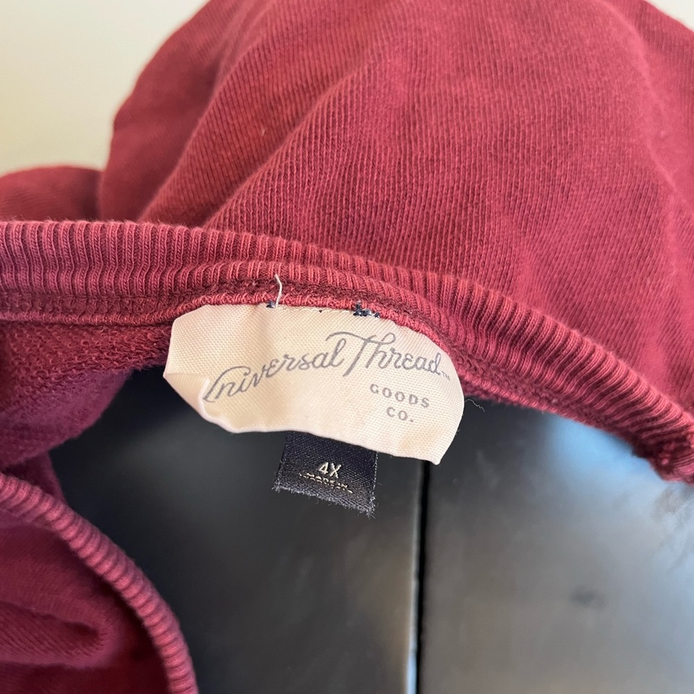 Universal Thread Lightweight Sweatshirt - Picture 3 of 3